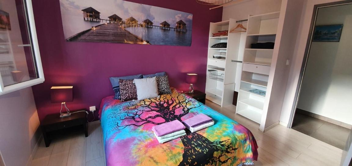 1 Chambre Privative Avec Bureau Et Cuisine Dans Maison 105 M2 Montfaucon Montfaucon  Exterior foto